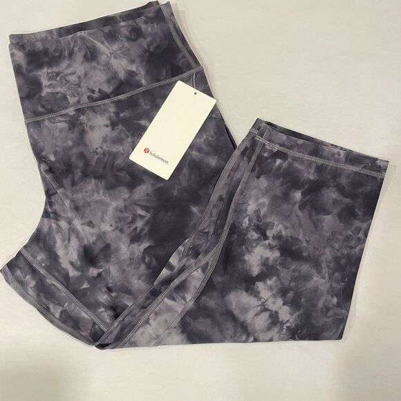 ~ NEW! Lululemon sz 20, Align 21"HR Crop Leggings Nulu Lycra Black Gray w/tags - Picture 1 of 16